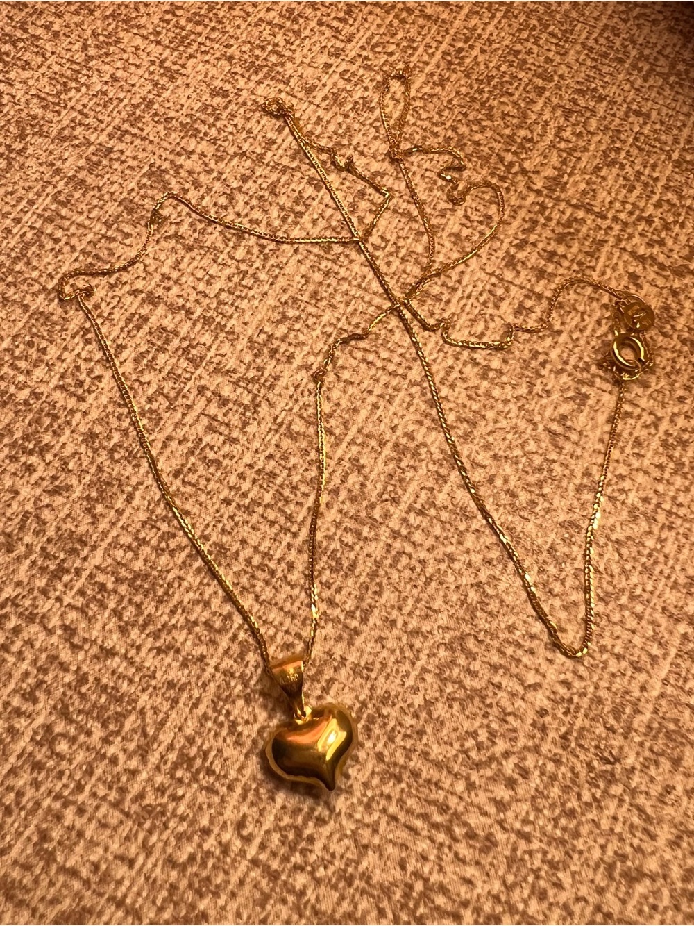 18k gold heart necklace - Picture 6 of 8